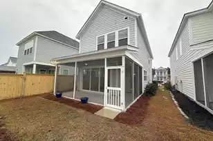 651 Blueway Ave, Summerville, SC 29486 - Photo 3