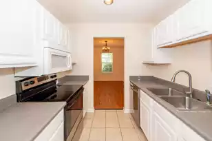 1421 Amanda Park Ln, Charleston, SC 29412 - Photo 9