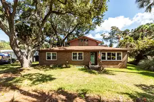 18 24th Ave, Isle Of Palms, SC 29451 - Photo 3