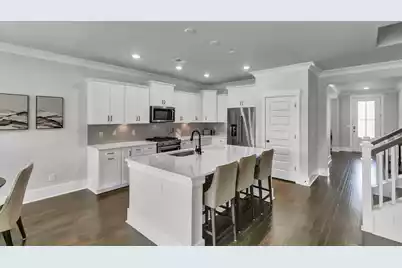2811 Dearmin Drive, Mount Pleasant, SC 29466 - Photo 9