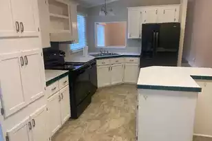 213 Knotty Pine Dr, Summerville, SC 29483 - Photo 11
