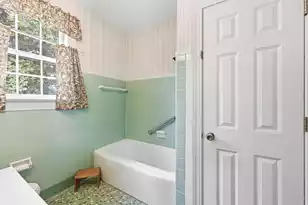 900 Naples Ave, Cayce, SC 29033 - Photo 17