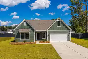 107 Augusta Pass Dr, Ridgeville, SC 29472 - Photo 1