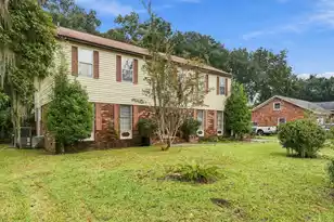 1114 Rosemead Rd, Mount Pleasant, SC 29464 - Photo 3
