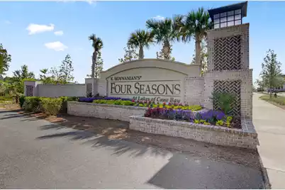 569 Four Seasons Boulevard, Summerville, SC 29486 - Photo 7