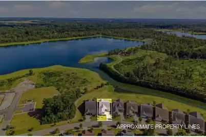 569 Four Seasons Boulevard, Summerville, SC 29486 - Photo 5