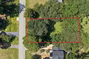 352 Hobcaw Dr, Mount Pleasant, SC 29464 - Photo 1