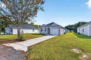 1295 Warrens Way, Manning, SC 29102 - Photo 5