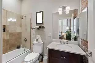 85 Cumberland St, Charleston, SC 29401 - Photo 11