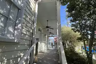 18 Pinckney St, Charleston, SC 29401 - Photo 3