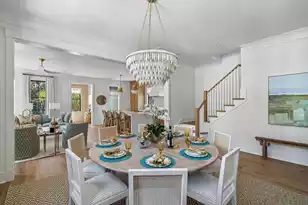 303 Queens Ct, Mount Pleasant, SC 29464 - Photo 7