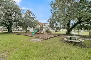 717 Hemingway Cir, Summerville, SC 29483 - Photo 35
