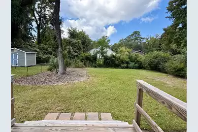 733 York Street, Mount Pleasant, SC 29464 - Photo 15