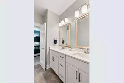1531 Lakeshore Drive N, Mount Pleasant, SC 29466 - Photo 47