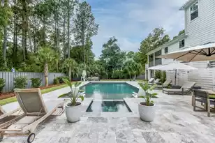 1531 Lakeshore Dr N, Mount Pleasant, SC 29466 - Photo 61