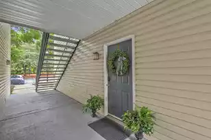 2011 Hwy 17 N, Mount Pleasant, SC 29466 - Photo 25