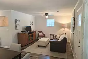 114 Congress St, Summerville, SC 29483 - Photo 9