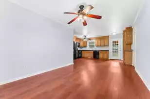 1251 Greenfield Pl, Hanahan, SC 29410 - Photo 9