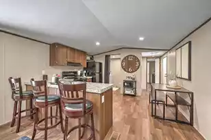 203 Poplar St, Walterboro, SC 29488 - Photo 9