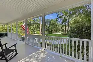 410 2nd South Street W, Summerville, SC 29483 - Photo 9