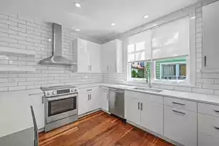 7 Brewster Ct, Charleston, SC 29403 - Photo 15