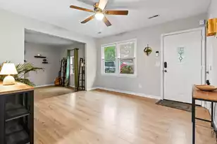 120 Lisa Dr, Summerville, SC 29485 - Photo 5