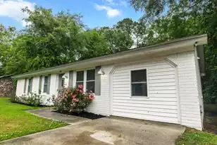 120 Lisa Dr, Summerville, SC 29485 - Photo 3
