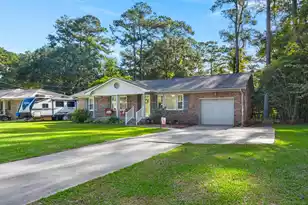303 Hutson Dr, Summerville, SC 29483 - Photo 27