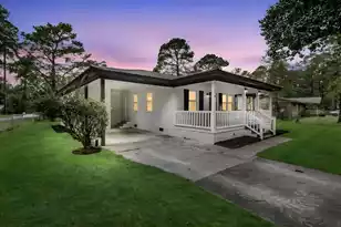110 King St, Walterboro, SC 29488 - Photo 3