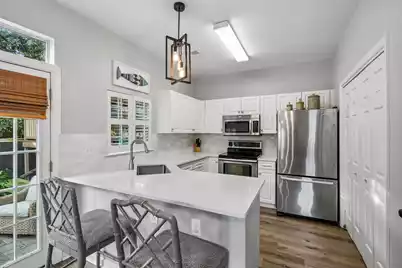 2405 Fulford Court, Mount Pleasant, SC 29466 - Photo 9