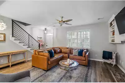 2405 Fulford Court, Mount Pleasant, SC 29466 - Photo 5
