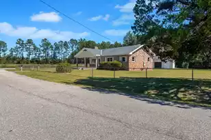 919 Rodney Rd, Orangeburg, SC 29115 - Photo 3