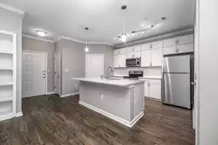 300 Bucksley Ln, Charleston, SC 29492 - Photo 9
