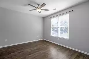 300 Bucksley Ln, Charleston, SC 29492 - Photo 15