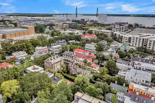 55 Laurens St, Charleston, SC 29401 - Photo 3
