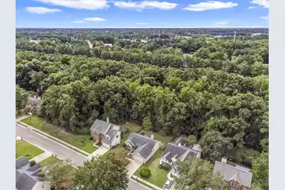 169 Historic Drive, Mount Pleasant, SC 29464 - Photo 3