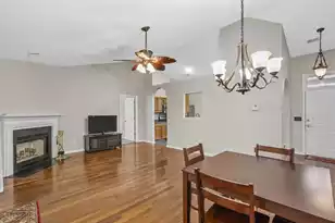 169 Historic Dr, Mount Pleasant, SC 29464 - Photo 11