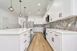 2047 Delaware Ave, North Charleston, SC 29405 - Photo 5