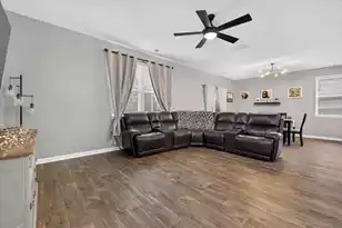 225 Sedona Dr, Summerville, SC 29486 - Photo 7