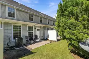 905 Hemingway Cir, Summerville, SC 29483 - Photo 17