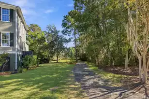 3801 Adrian Way, Mount Pleasant, SC 29466 - Photo 11