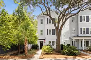 977 Warrick Oaks Ln, Mount Pleasant, SC 29464 - Photo 1