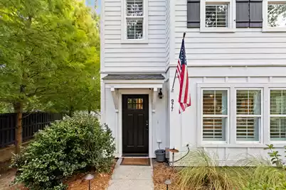 977 Warrick Oaks Lane, Mount Pleasant, SC 29464 - Photo 3