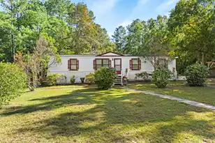 144 Lakeway Dr, Saint Matthews, SC 29135 - Photo 1