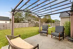 110 Delafield Dr, Summerville, SC 29483 - Photo 37