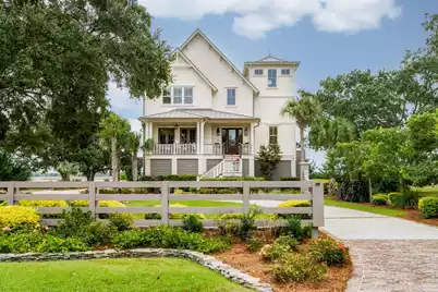 1403 Battalion Drive, Charleston, SC 29412 - Photo 3