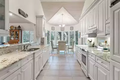 348 Governors Drive, Kiawah Island, SC 29455 - Photo 9