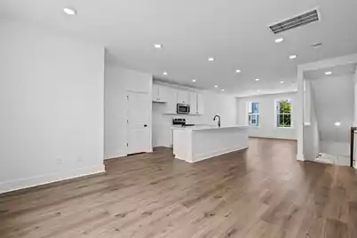 4079 Saint Johns Avenue, North Charleston, SC 29405 - Photo 7