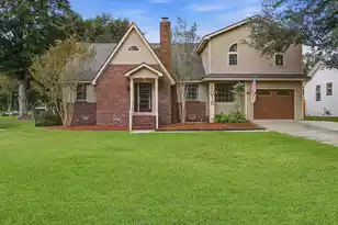 1016 Holcombe Rd, Hanahan, SC 29410 - Photo 1
