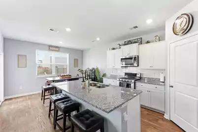 418 Eastern Pine Drive, Summerville, SC 29486 - Photo 3